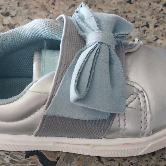 Comphies Baby Toddler Shoes Size 5 Unisex Light Blue and Bow - Picture 6 of 8